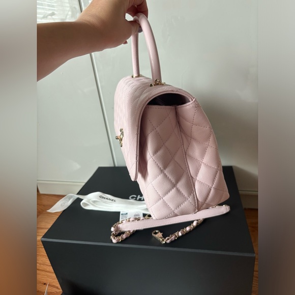 Chanel Caviar Quilted Coco Handle Light Pink - Picture 9 of 11